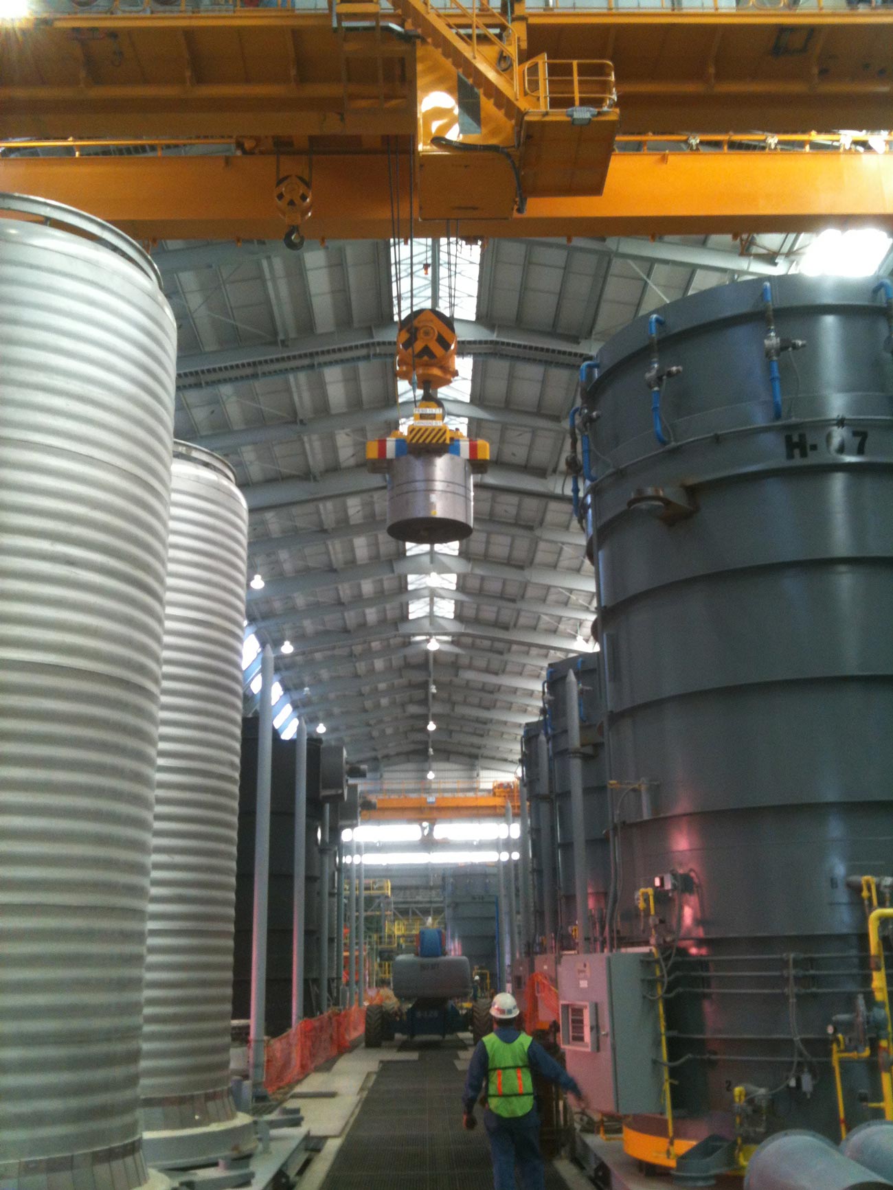 Steel coil lifting magnets for steel plants, how they work